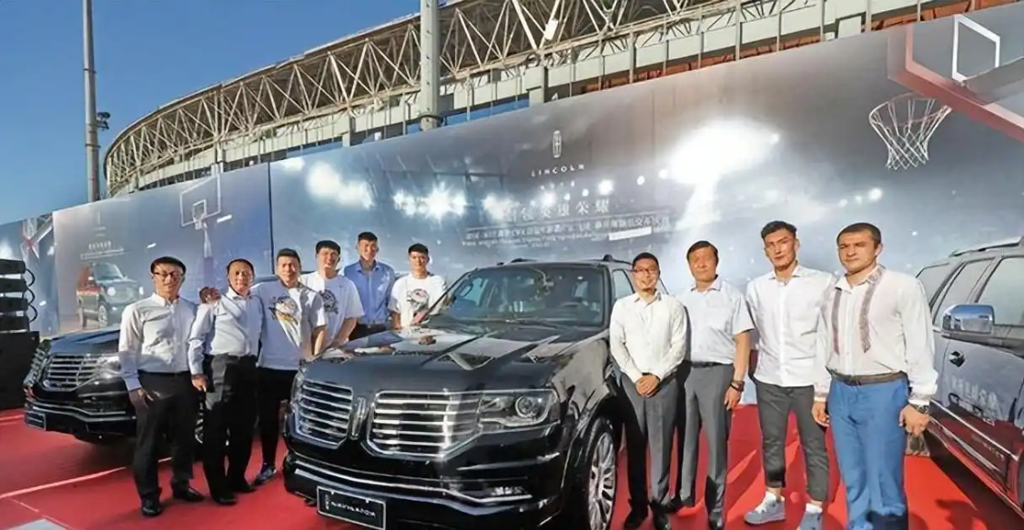 新疆队也资金紧张?卖掉赵睿大笔转会费,居然签这种平庸外援